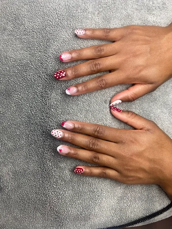 Victoria Nails & Spa — Nail salon in Huntersville